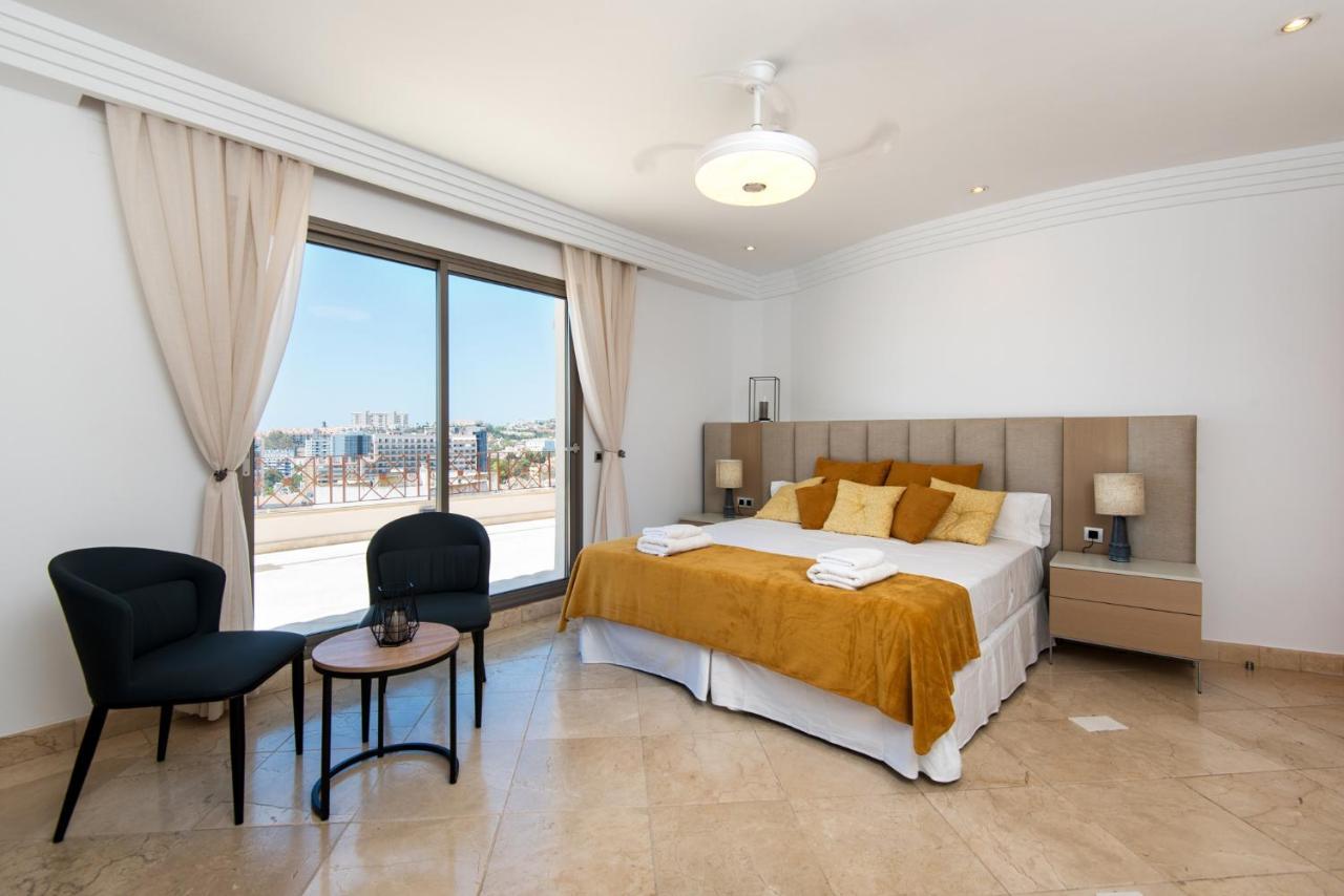 Apartment Ph Bellagio: Luxurious And Romantic Duplex Penthouse With Private Pool & Sea Views *